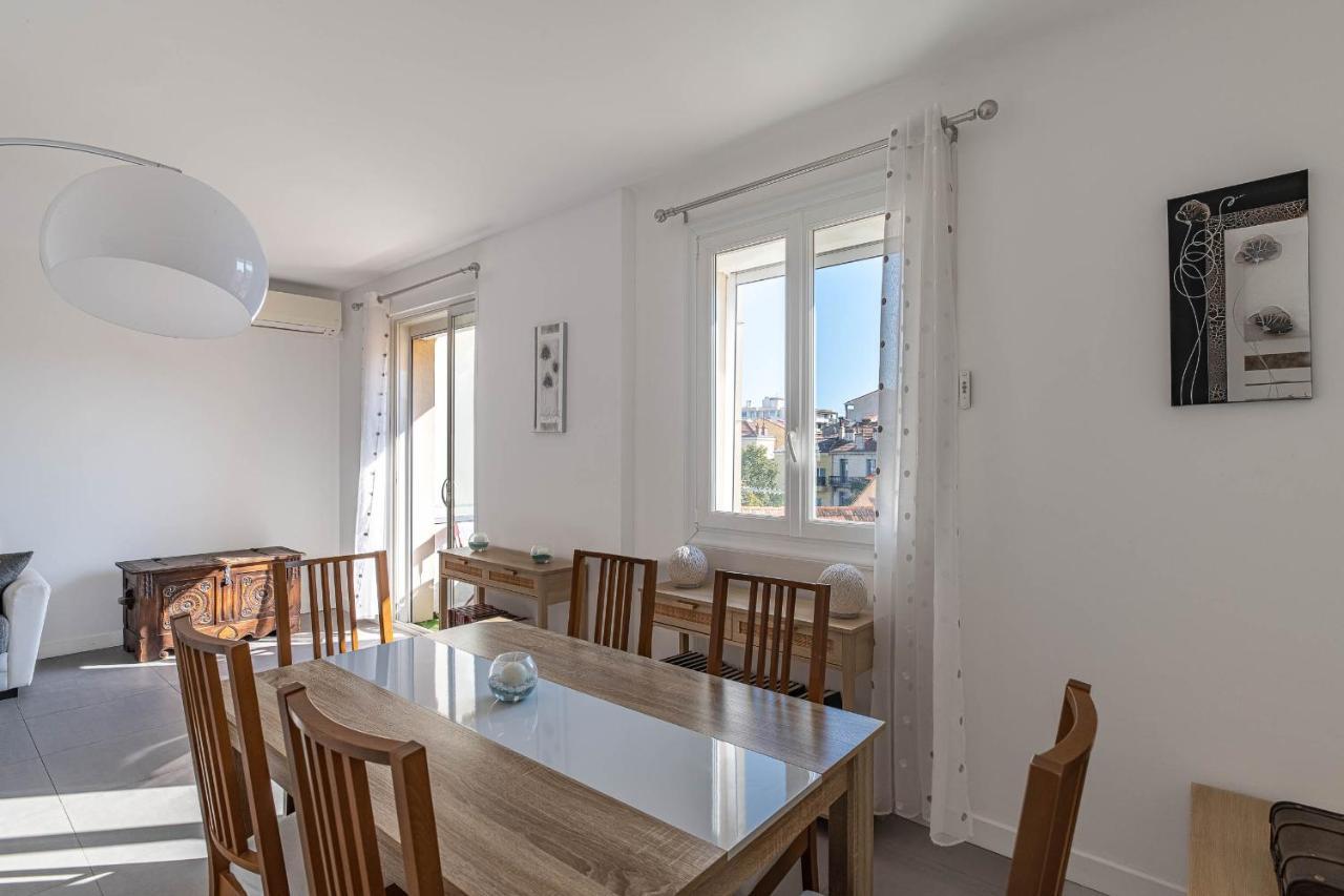 Appt Lumineux Et Spacieux Au Coeur De Cannes Exteriér fotografie